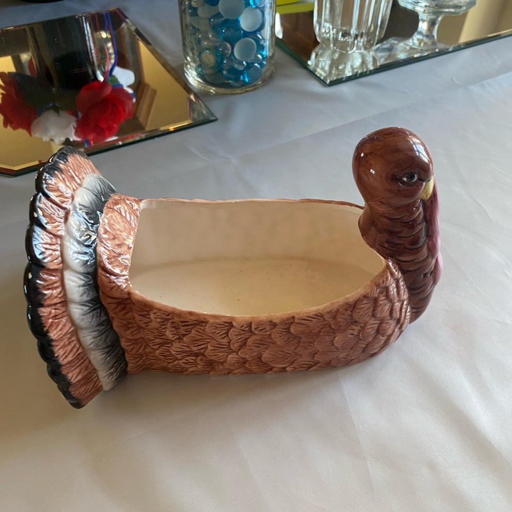 Ceramic Turkey Serving Dish - Brown & Cream